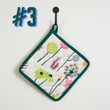 Load image into Gallery viewer, Colorful Cloth Trivet Pot Holder